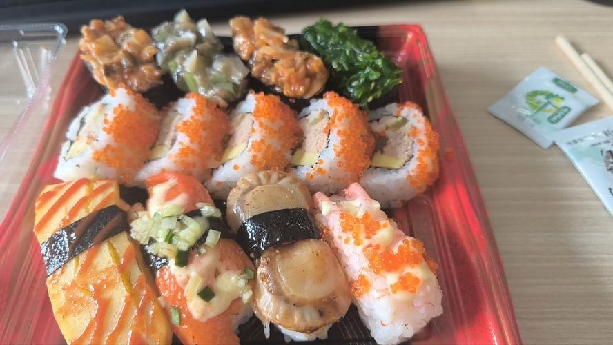 甘家口大厦附近美食