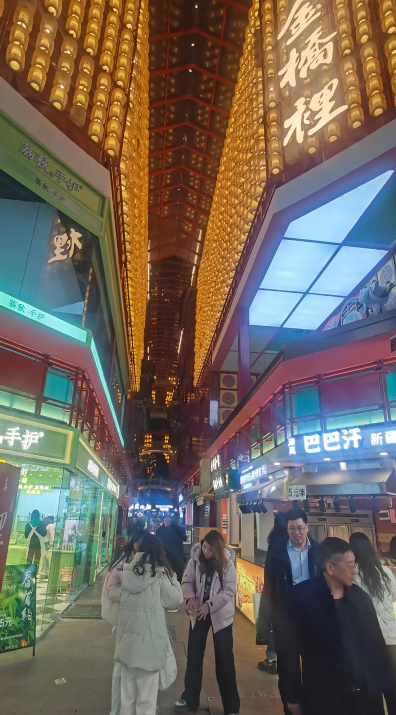 洒金桥美食街怎么走