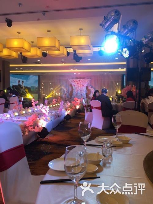 太原海天海美食广场