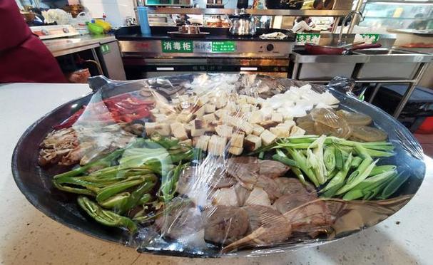 武威美食一条街在哪