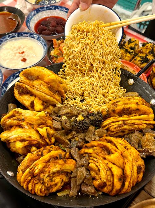 天津劝业场附近美食