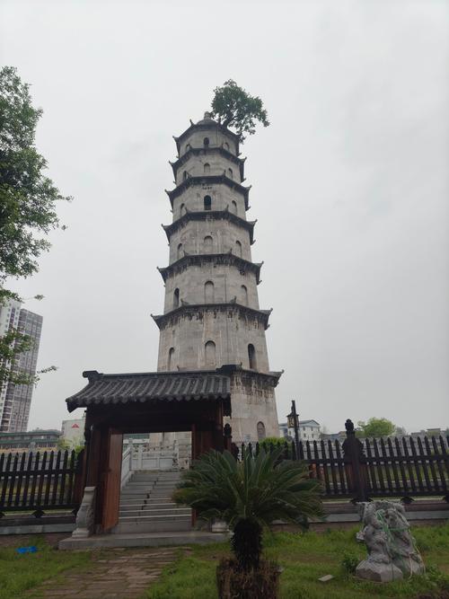 黄冈市附近的旅游景点