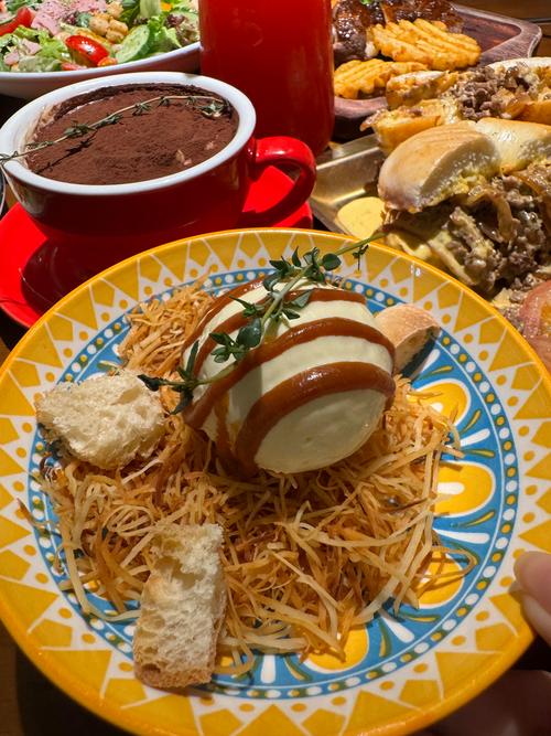 果戈里大街附近美食