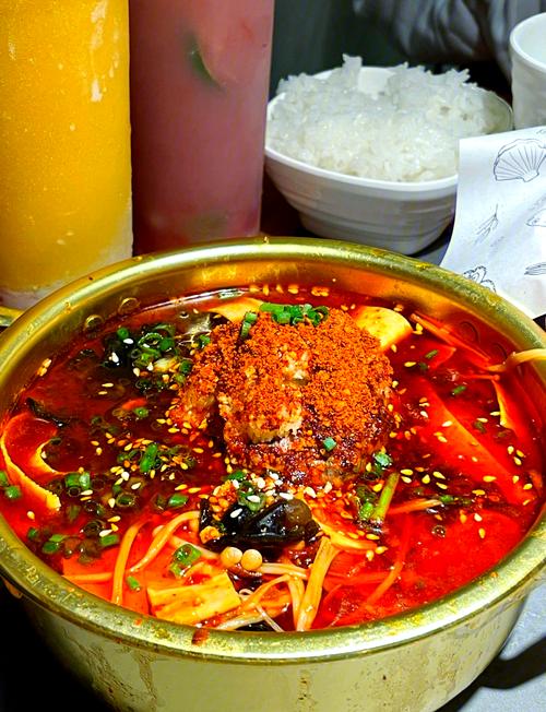 k88名泉广场美食